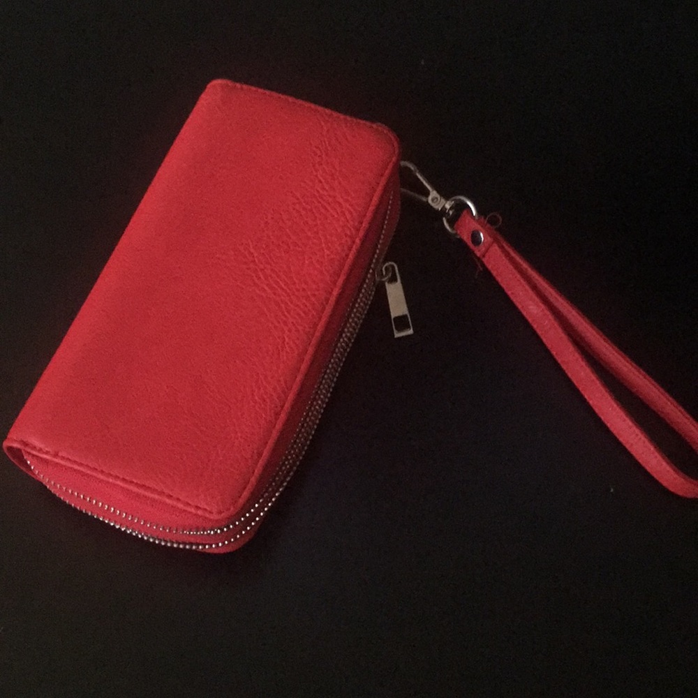 Red wristlet